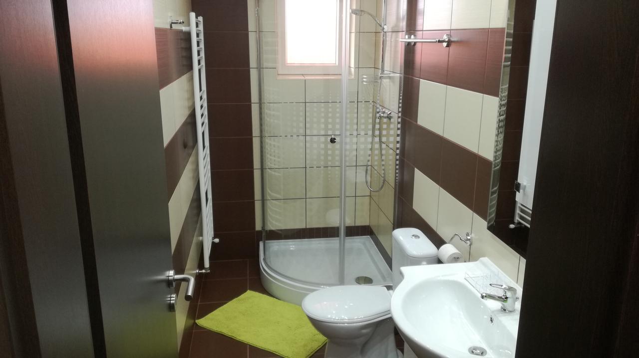 Kéri Vendégház Mosonmagyaróvár Exterior foto