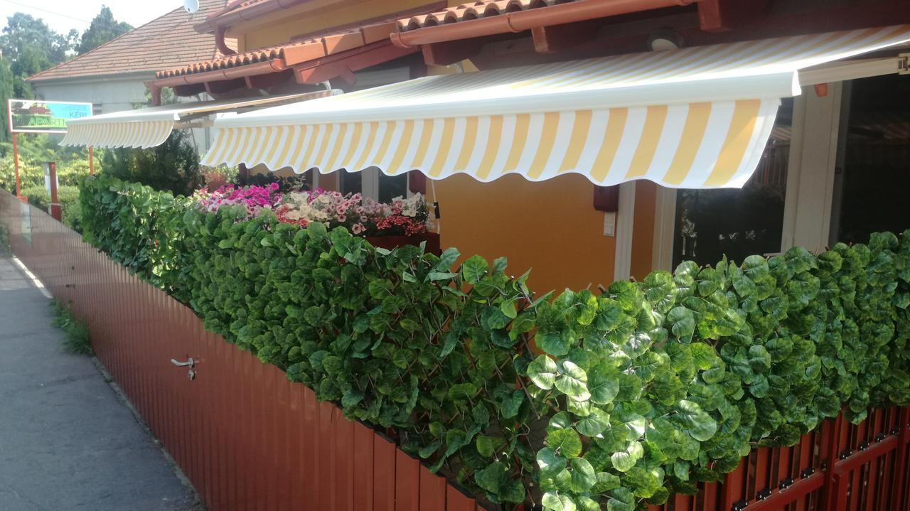 Kéri Vendégház Mosonmagyaróvár Exterior foto